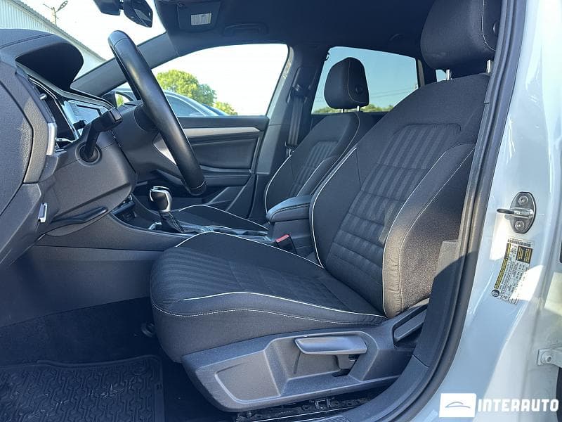 Volkswagen Jetta 2023 — Миниатюра 5