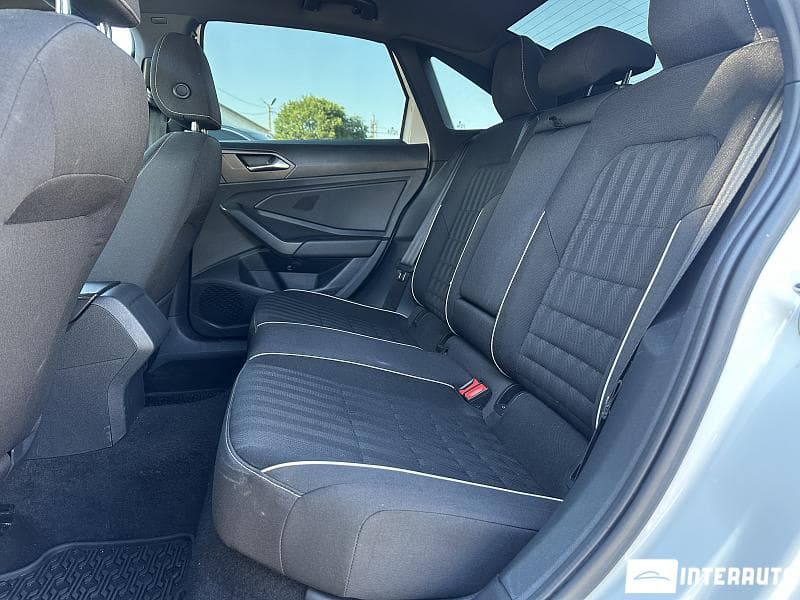 Volkswagen Jetta 2023 — Миниатюра 17