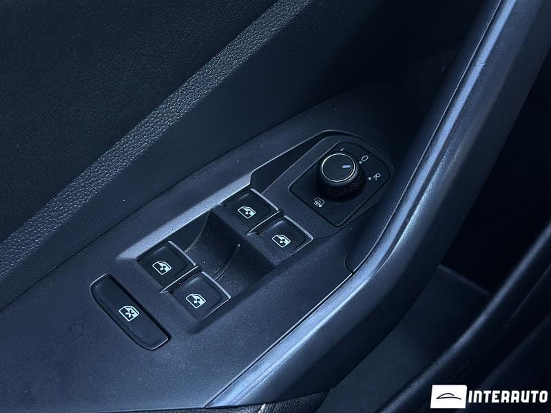 Volkswagen Jetta 2023 — Миниатюра 6