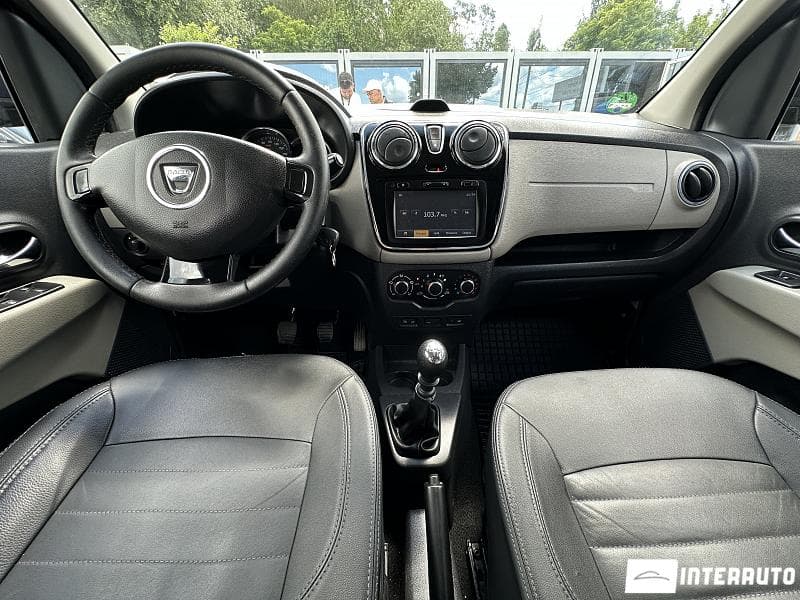 Dacia Lodgy 2015 — Миниатюра 7