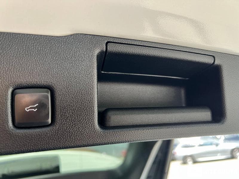 2021 Ford Escape — Miniatură 23