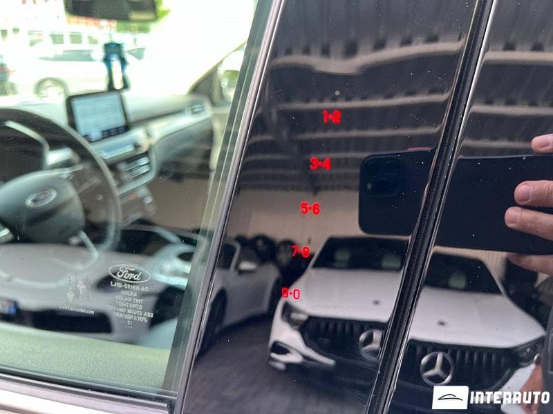 2021 Ford Escape — Miniatură 5