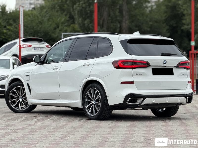 BMW X5 4.5e 2022 — Миниатюра 3