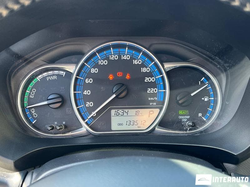 Toyota Yaris 2016 — Миниатюра 6