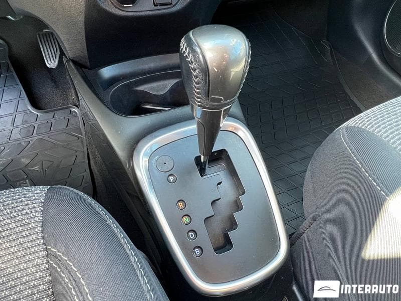 Toyota Yaris 2016 — Миниатюра 12