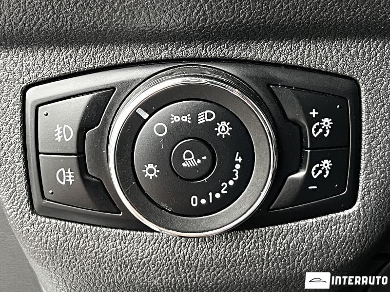 2016 Ford Tourneo Courier — Miniatură 10