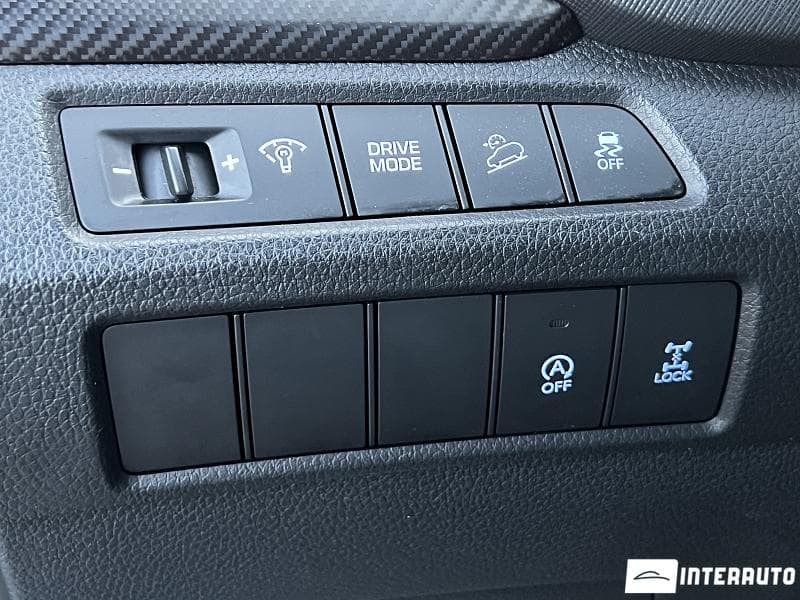 2016 Hyundai Santa Fe — Miniatură 12