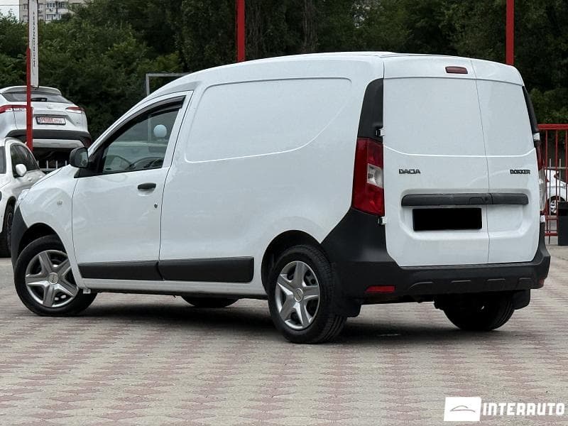 2017 Dacia Dokker — Miniatură 3