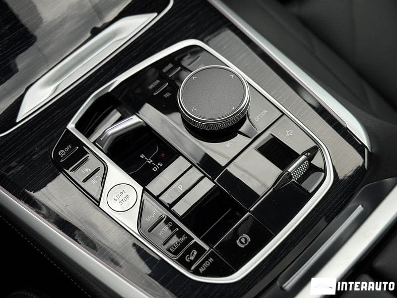 BMW X5 5.0e 2023 — Миниатюра 17