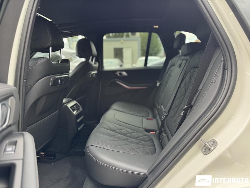 BMW X5 5.0e 2023 — Миниатюра 20