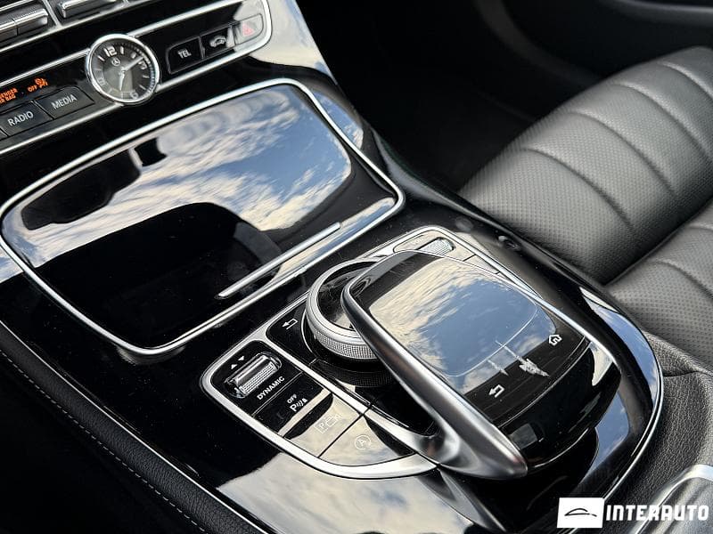 Mercedes E 220 2016 — Миниатюра 13