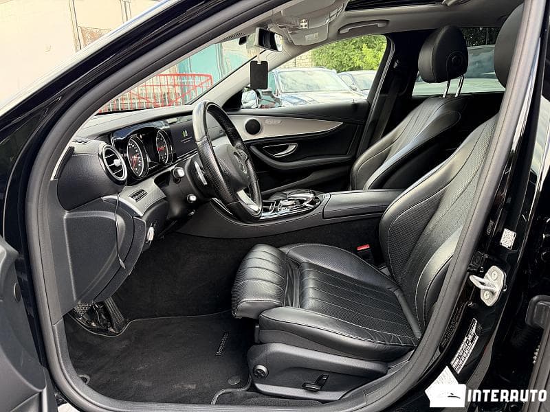 Mercedes E 220 2016 — Миниатюра 6