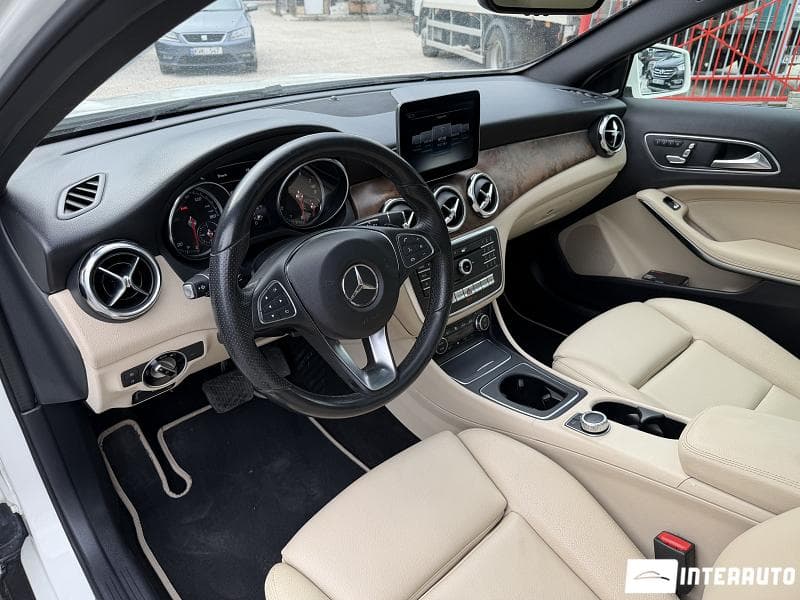 Mercedes GLA 250 2017 — Миниатюра 8