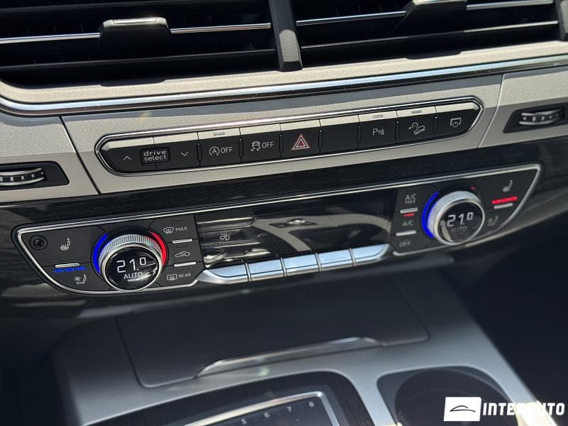 Audi Q7 2018 — Миниатюра 17