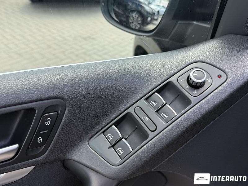 2012 Volkswagen Tiguan — Miniatură 19