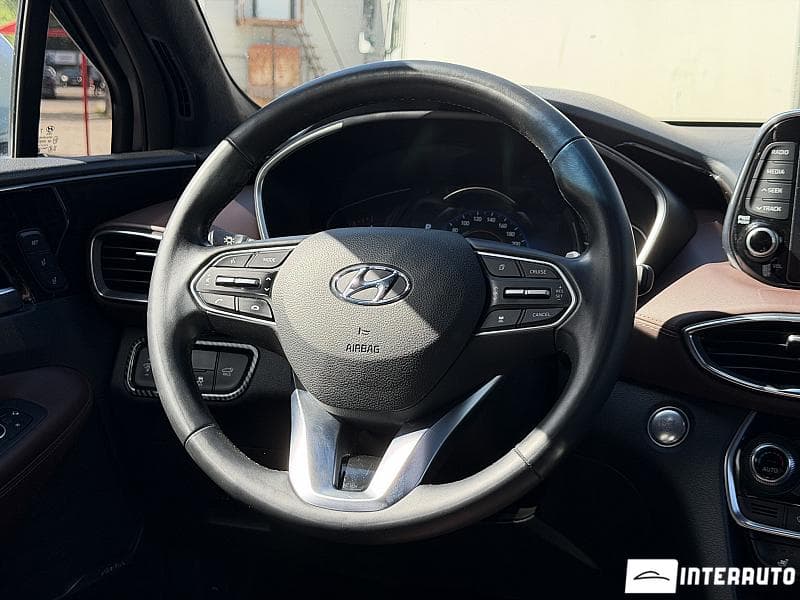 Hyundai Santa Fe 2019 — Миниатюра 8