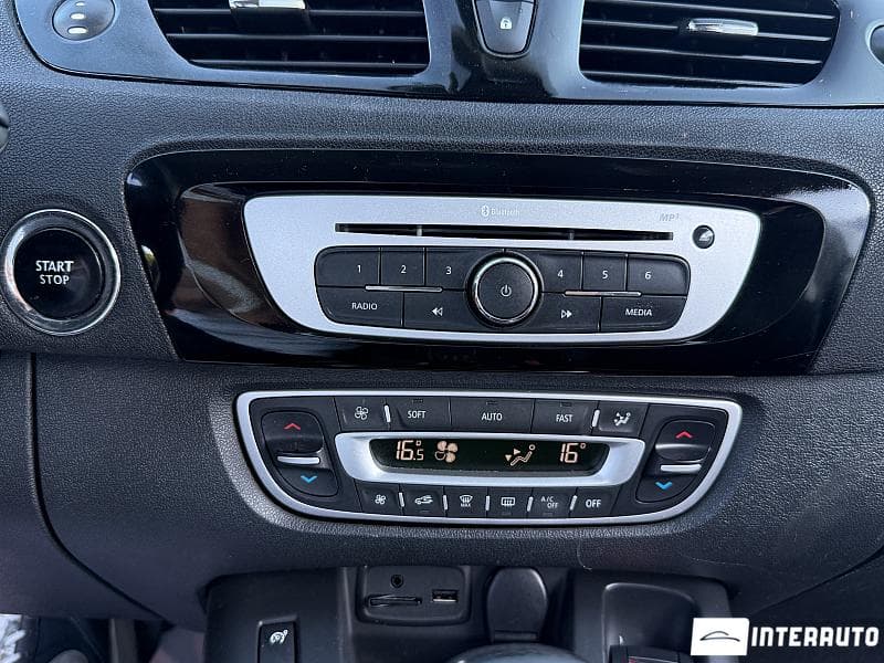Renault Grand Scenic 2016 — Миниатюра 10