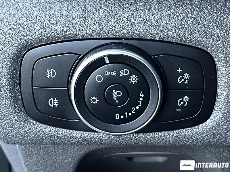 Ford Transit 2018 — Миниатюра 9