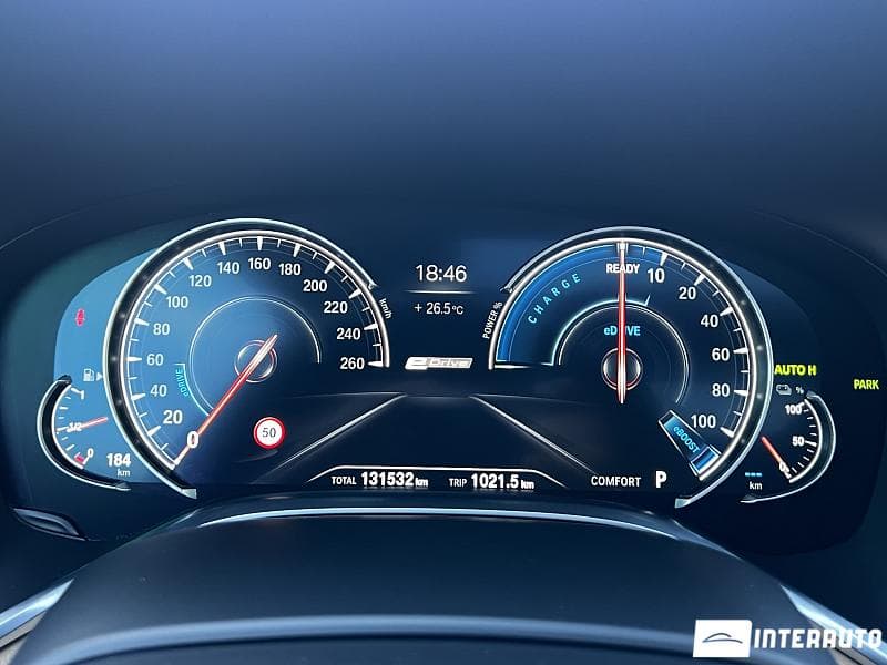 BMW 740e 2016 — Миниатюра 14