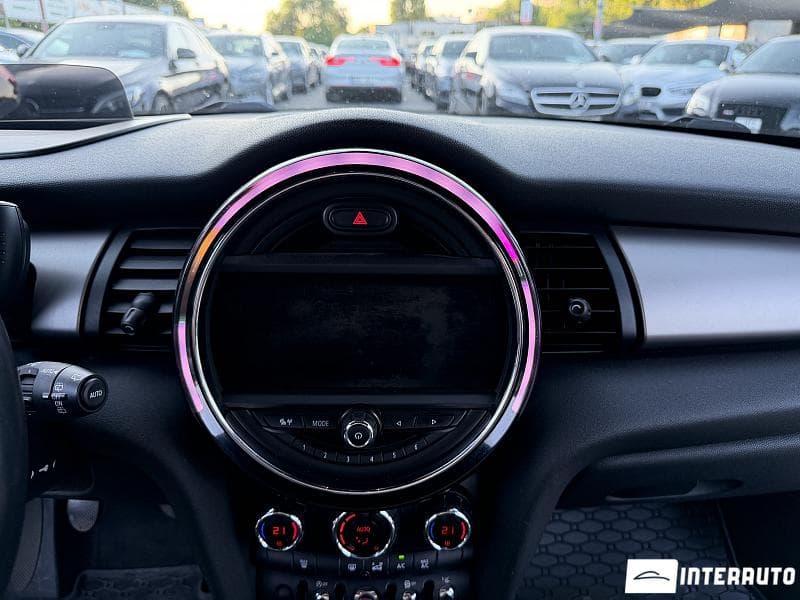 Mini Cooper D 2015 — Миниатюра 10