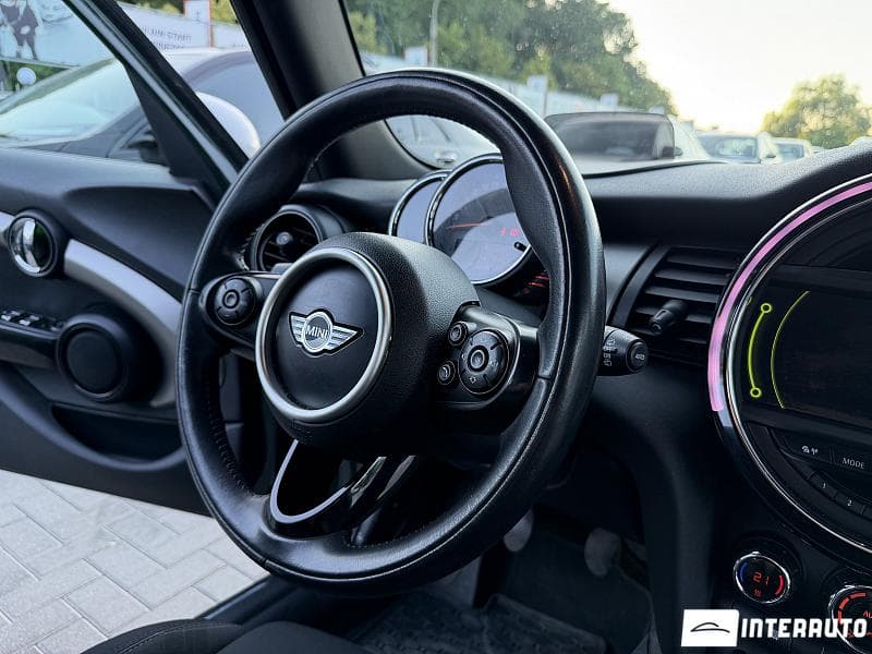 Mini Cooper D 2015 — Миниатюра 8
