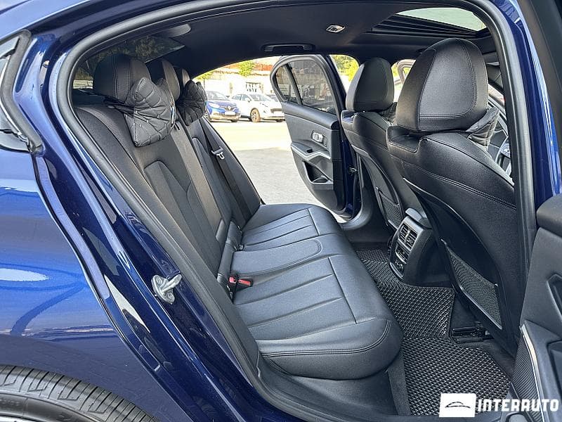 2019 BMW 330 — Miniatură 14