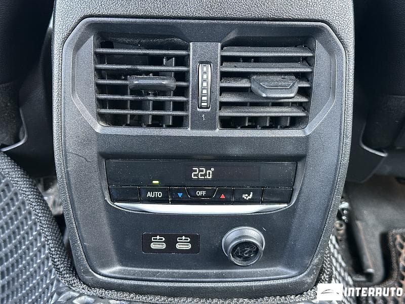 2019 BMW 330 — Miniatură 20