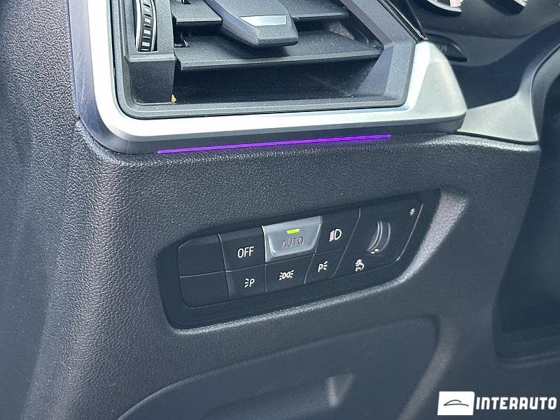 2019 BMW 330 — Miniatură 18