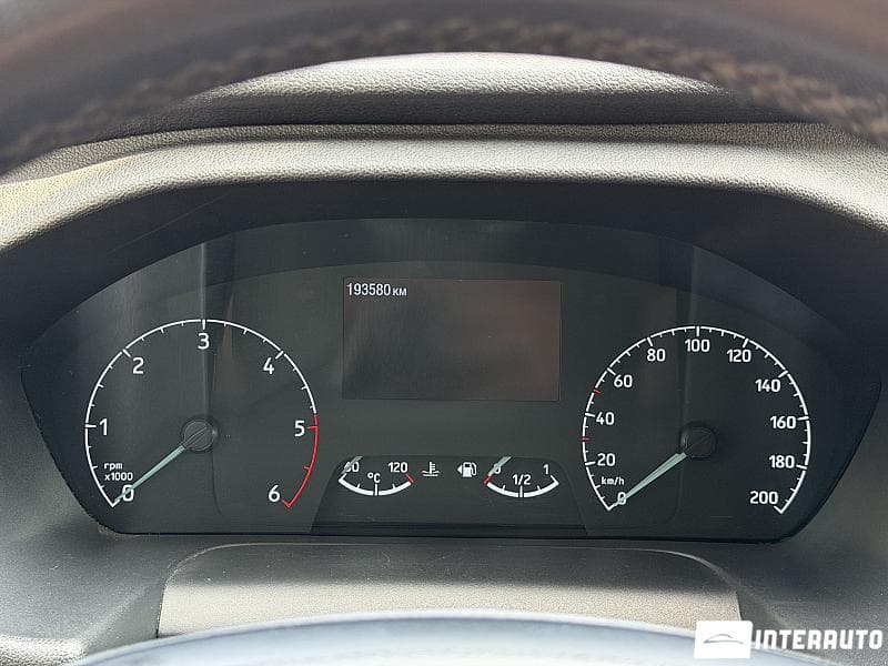 Ford Transit 2019 — Миниатюра 9