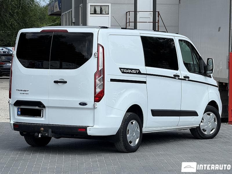 Ford Transit 2019 — Миниатюра 3