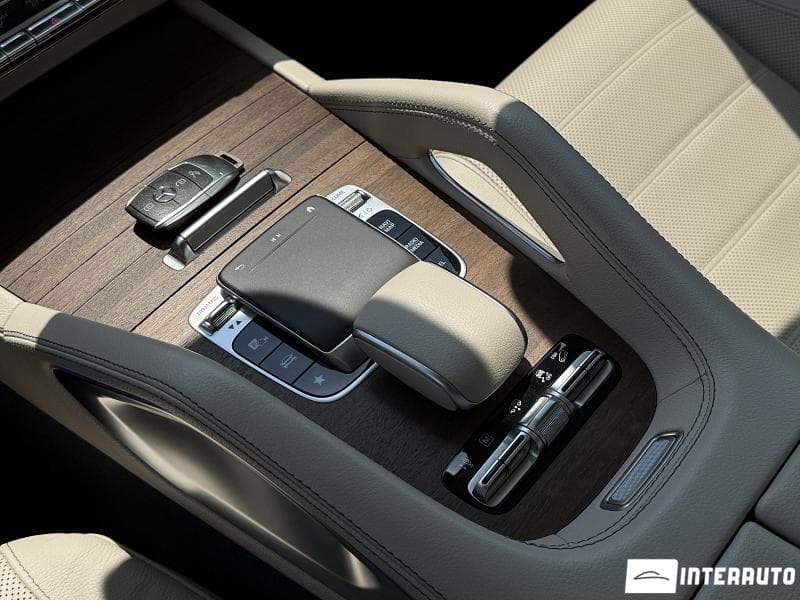 Mercedes GLS 400 2021 — Миниатюра 16