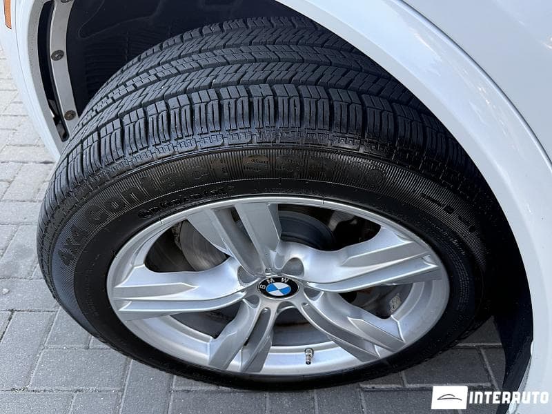 BMW X5 4.0e 2017 — Миниатюра 17