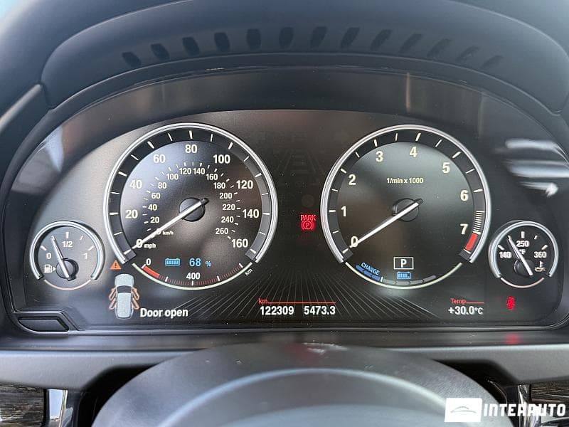 BMW X5 4.0e 2017 — Миниатюра 10