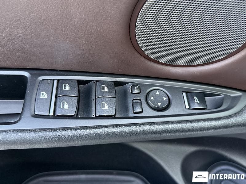 BMW X5 4.0e 2017 — Миниатюра 21