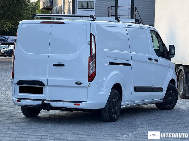 Ford Transit 2018 — Миниатюра 2