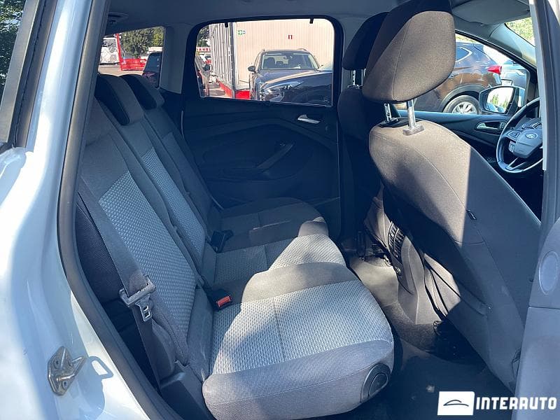 Ford C-MAX 2018 — Миниатюра 16
