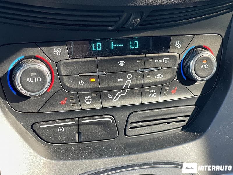 Ford C-MAX 2018 — Миниатюра 12