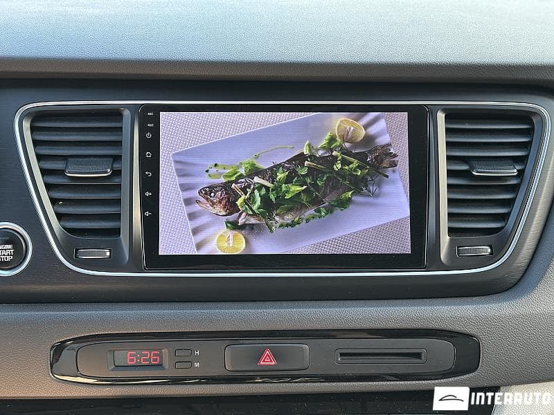 Kia Carnival 2015 — Миниатюра 10