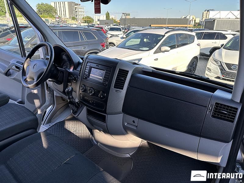 Mercedes Sprinter 2017 — Миниатюра 6