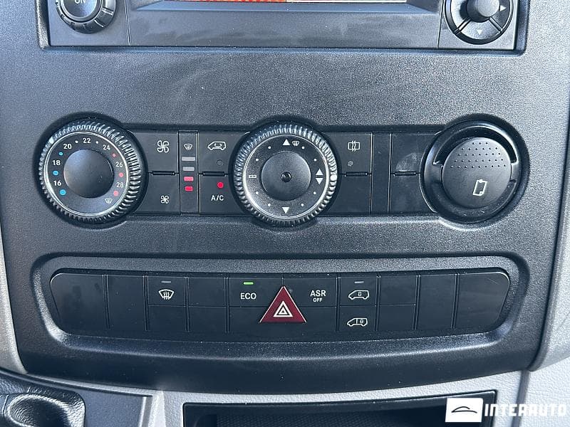 Mercedes Sprinter 2017 — Миниатюра 11