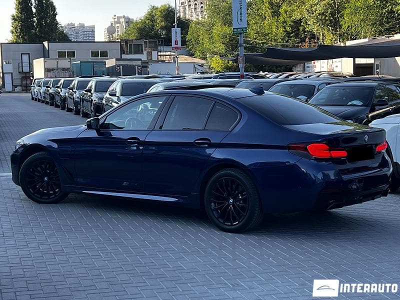 BMW 530e 2019 — Миниатюра 2