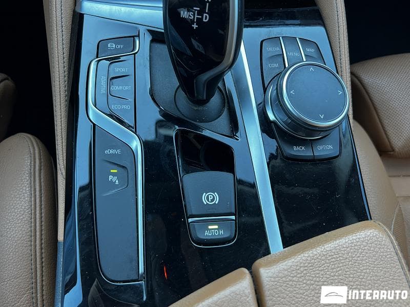 BMW 530e 2019 — Миниатюра 12