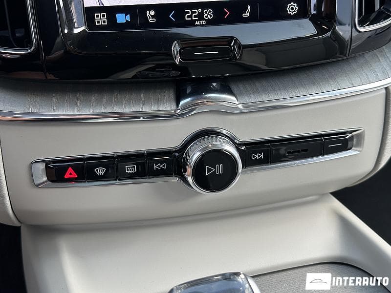 Volvo XC 60 2024 — Миниатюра 12