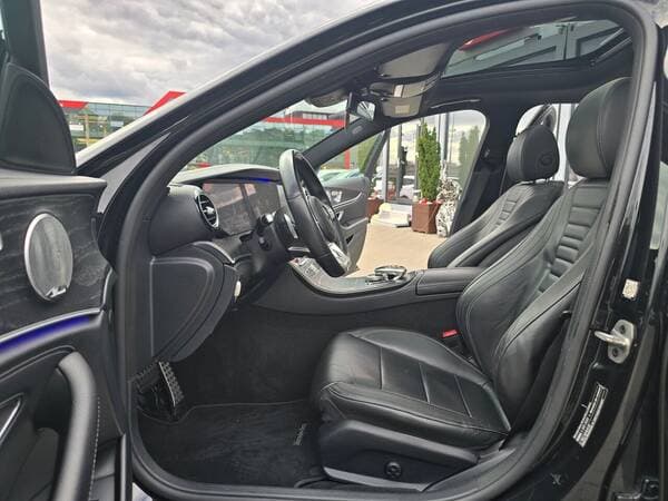 2019 Mercedes E 220 — Miniatură 9