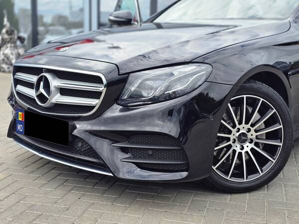 Mercedes E 220 2019 — Миниатюра 6