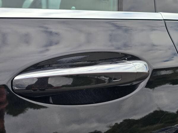 Mercedes E 220 2019 — Миниатюра 8