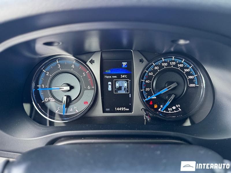 Toyota Hilux 2024 — Миниатюра 11