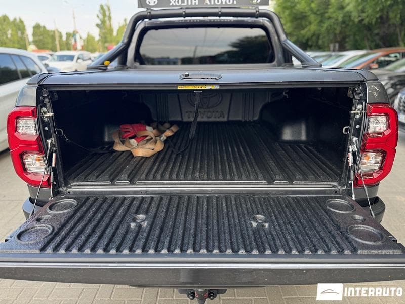 Toyota Hilux 2024 — Миниатюра 19