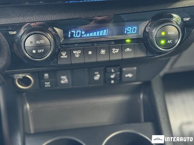 Toyota Hilux 2024 — Миниатюра 14