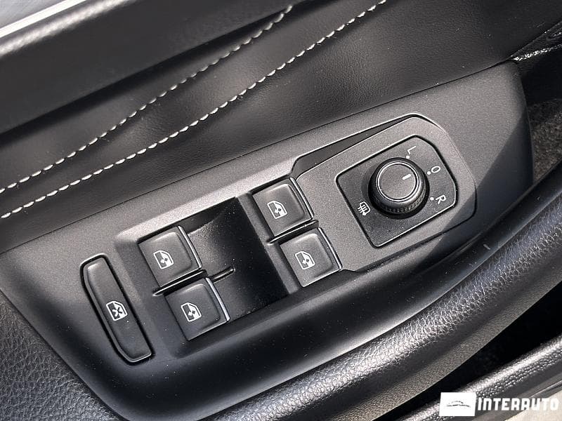 Volkswagen Passat GTE 2019 — Миниатюра 17
